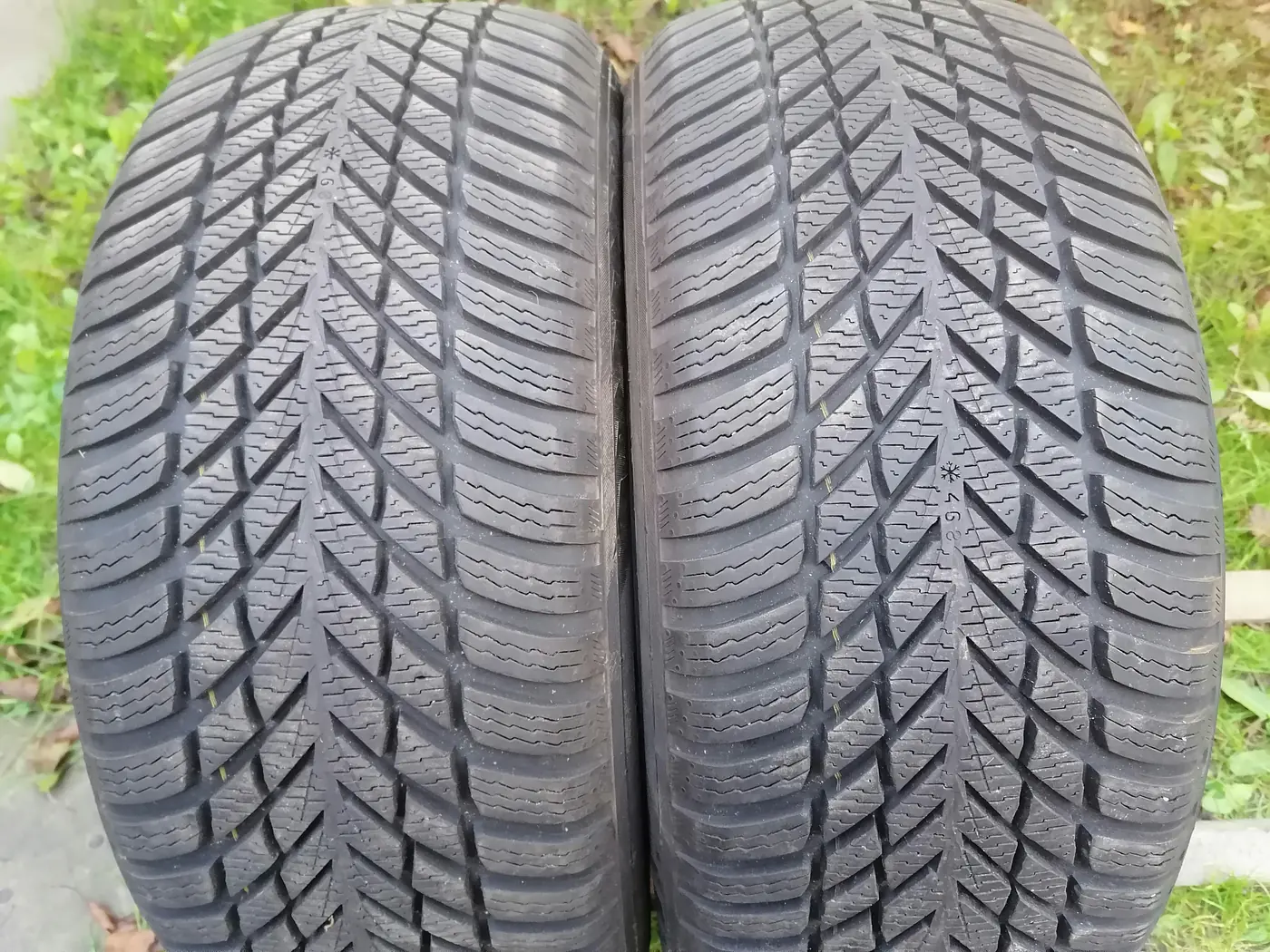 R17 225 50 Nokian Snowproof 2