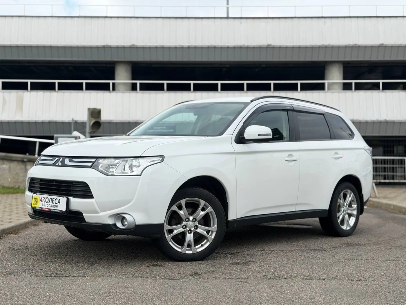 Mitsubishi Outlander III, 2013