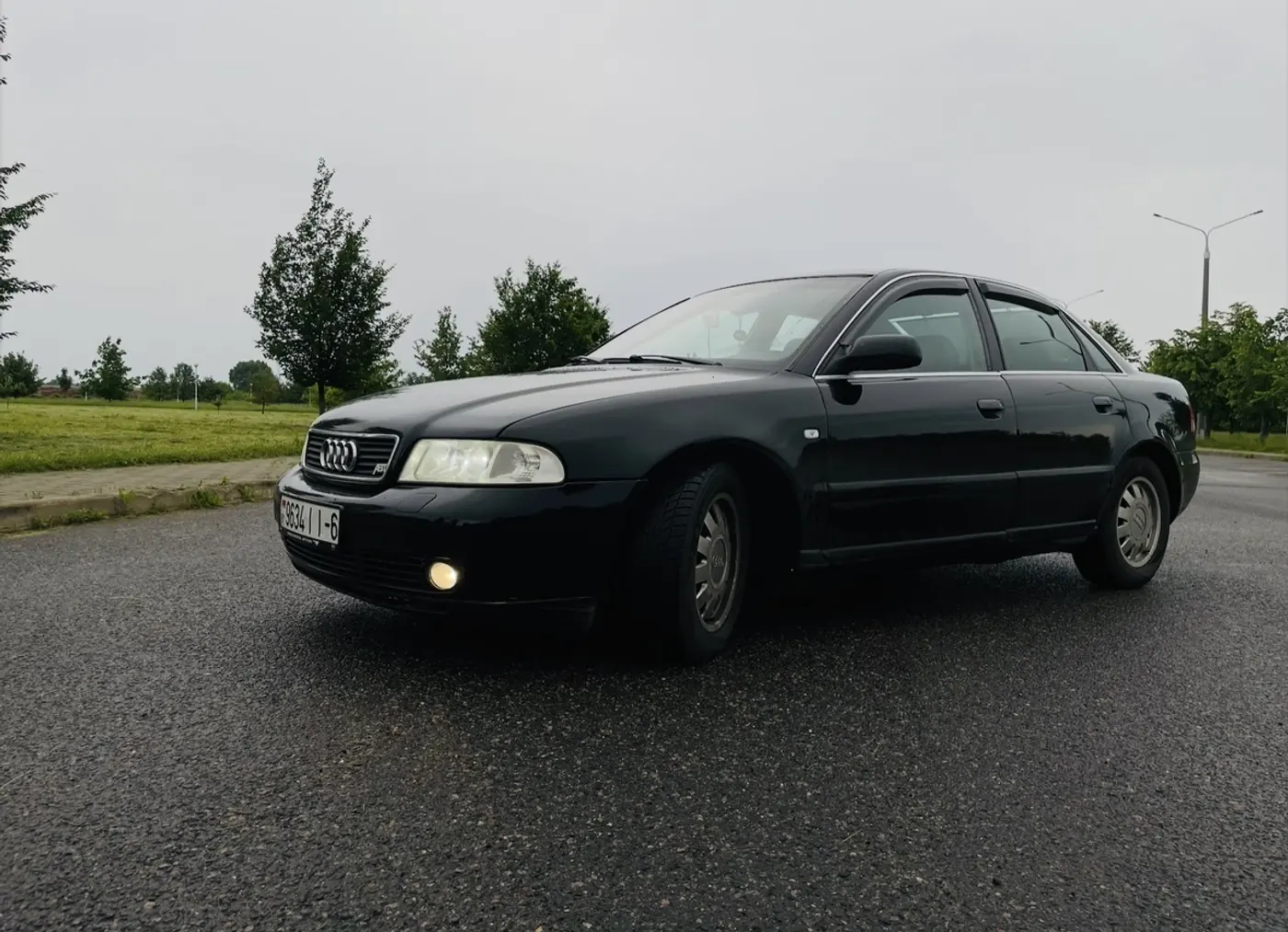 Audi A4 I (B5) Рестайлинг, 2000