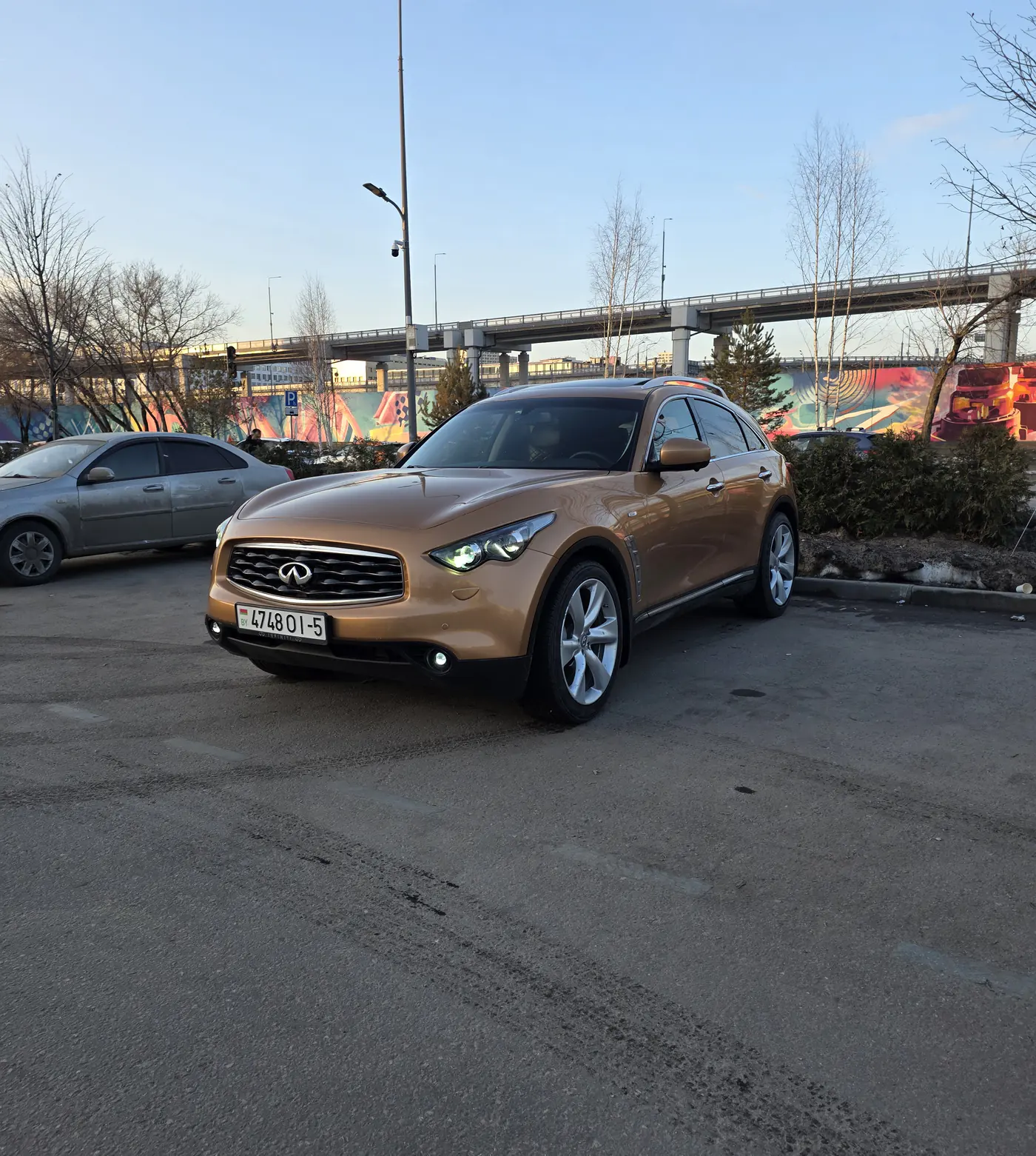 Infiniti FX II (S51), 2010