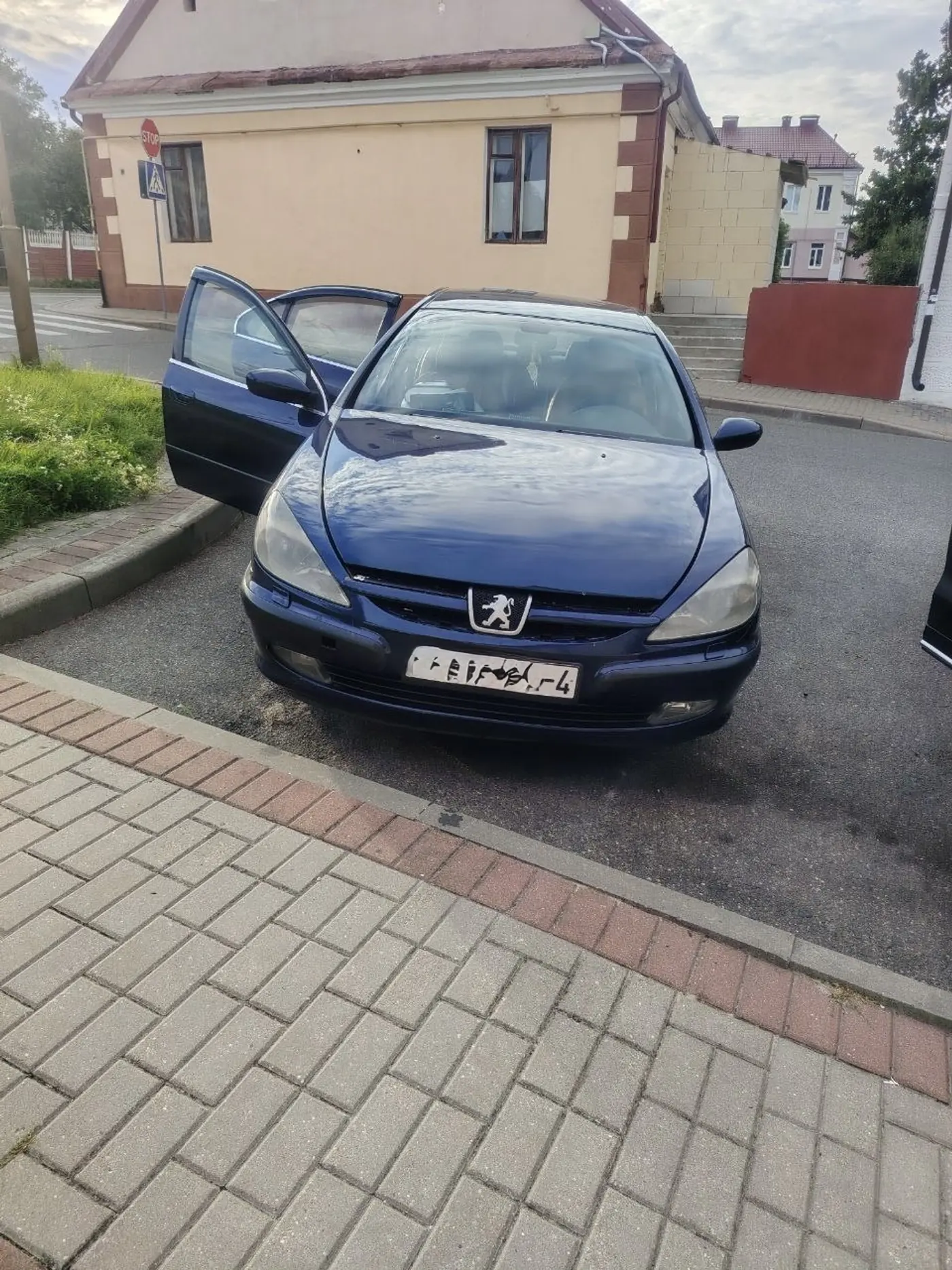 Peugeot 607 I, 2001