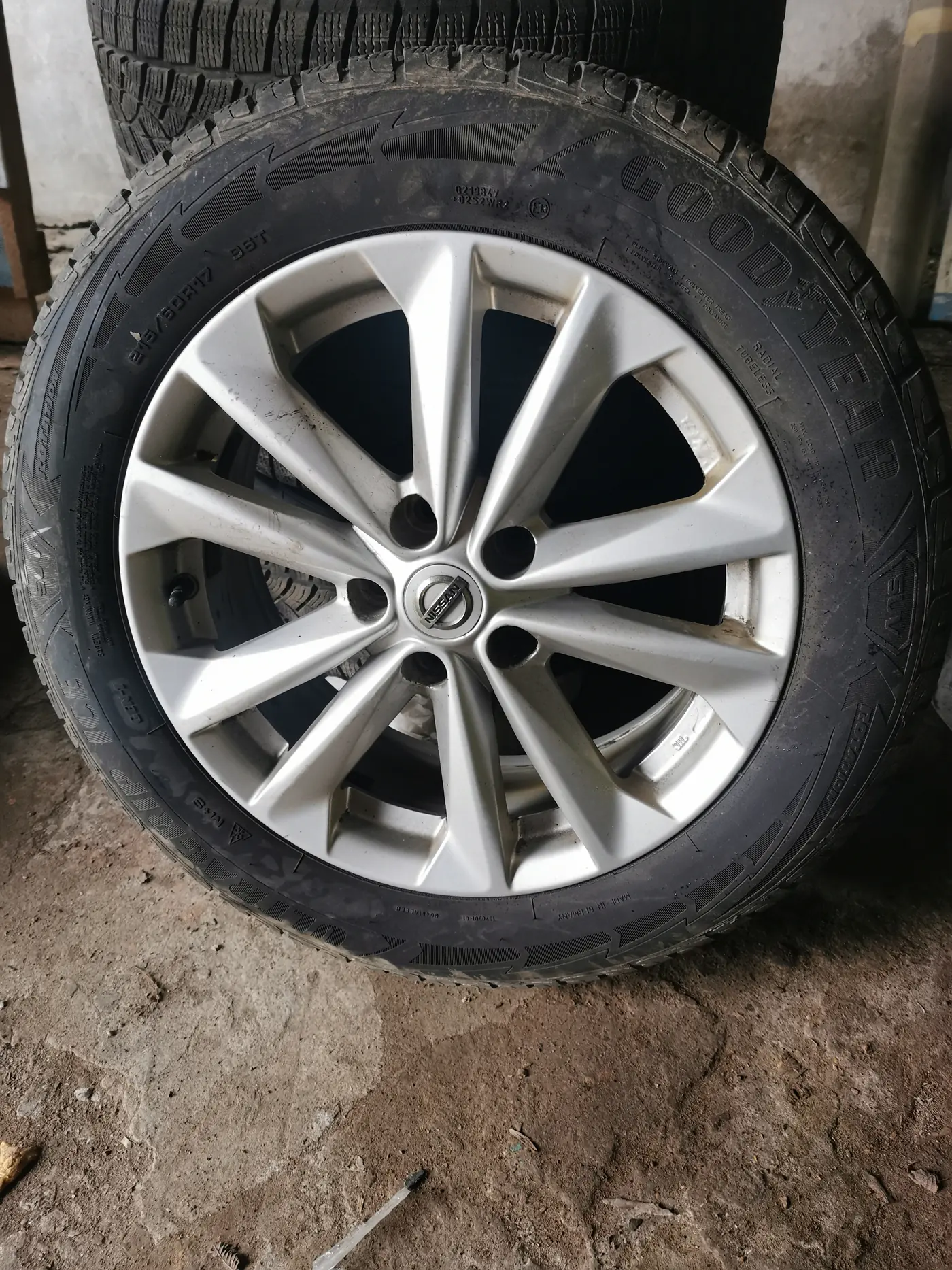 7xR17 5 114.3 ET40 DIA66.1 к Nissan Qashqai
