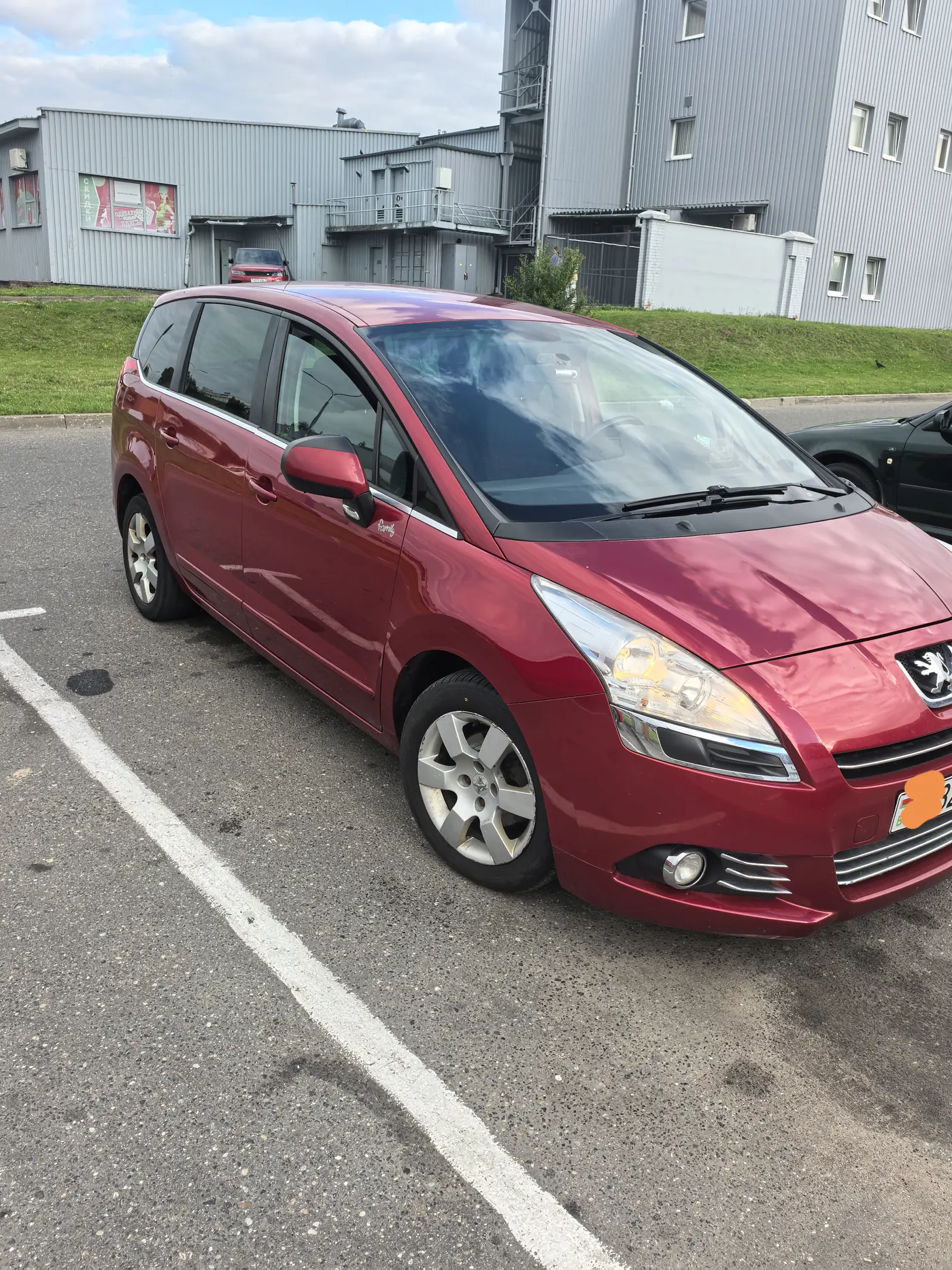 Peugeot 5008 I, 2011