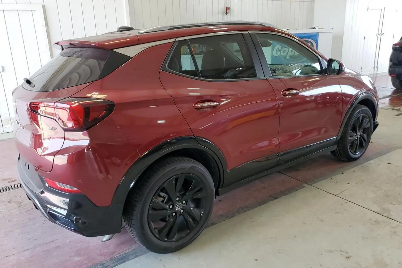 Дешевле нового «китайца»? Считаем, сколько стоили доставка и ремонт Buick Encore GX из США