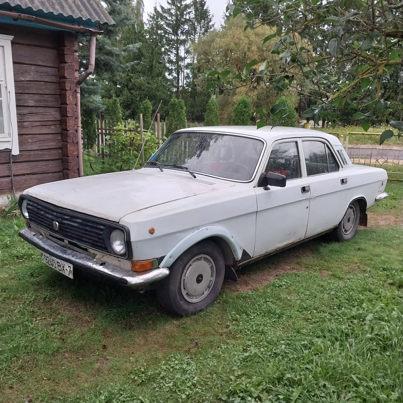 ГАЗ 24 «Волга» II (2410), 1989