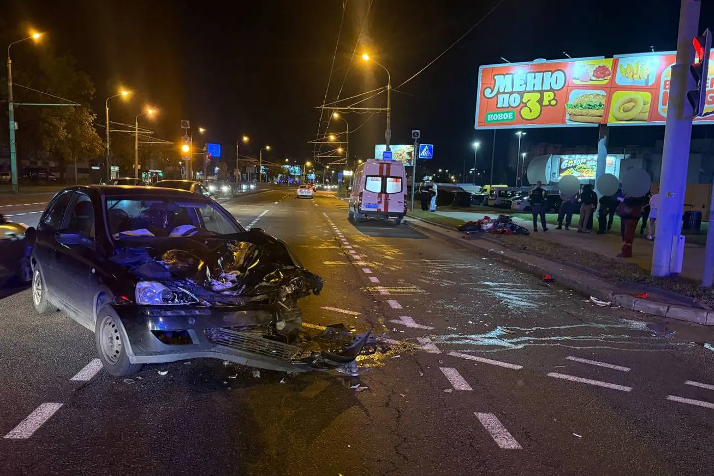 В Минске столкнулись Opel и Ducati: мотоциклист доставлен в больницу