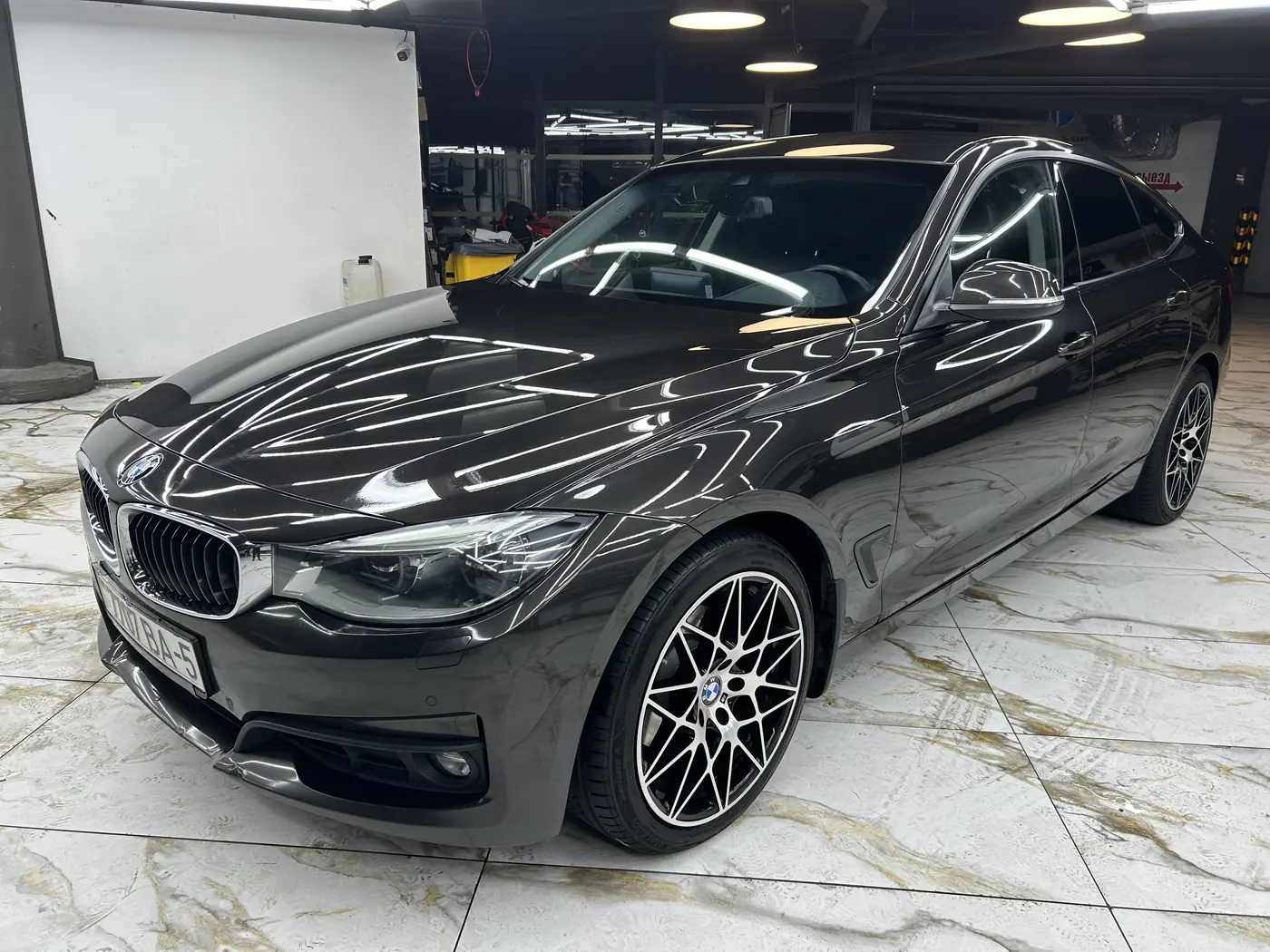 BMW 3 series VI (F3x) Рестайлинг, 2018