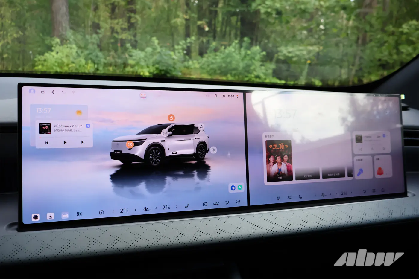 Music box: тест-драйв Nissan NX8