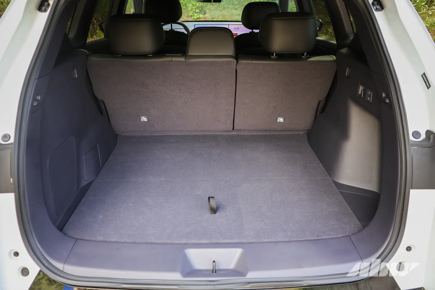 Music box: тест-драйв Nissan NX8
