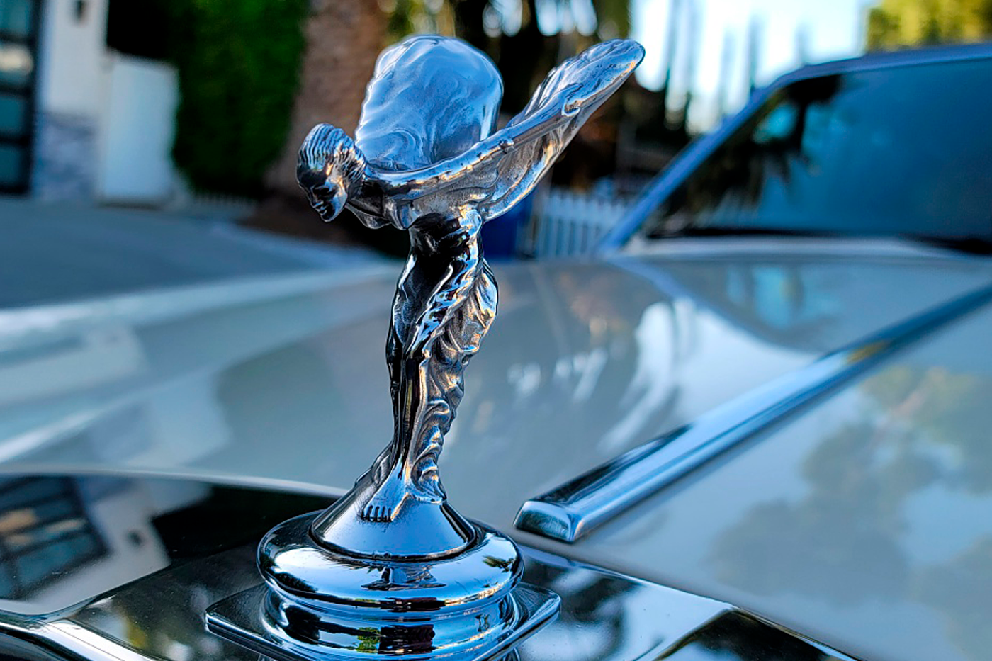 В продаже появился Rolls-Royce, принадлежавший семье Майкла Джексона