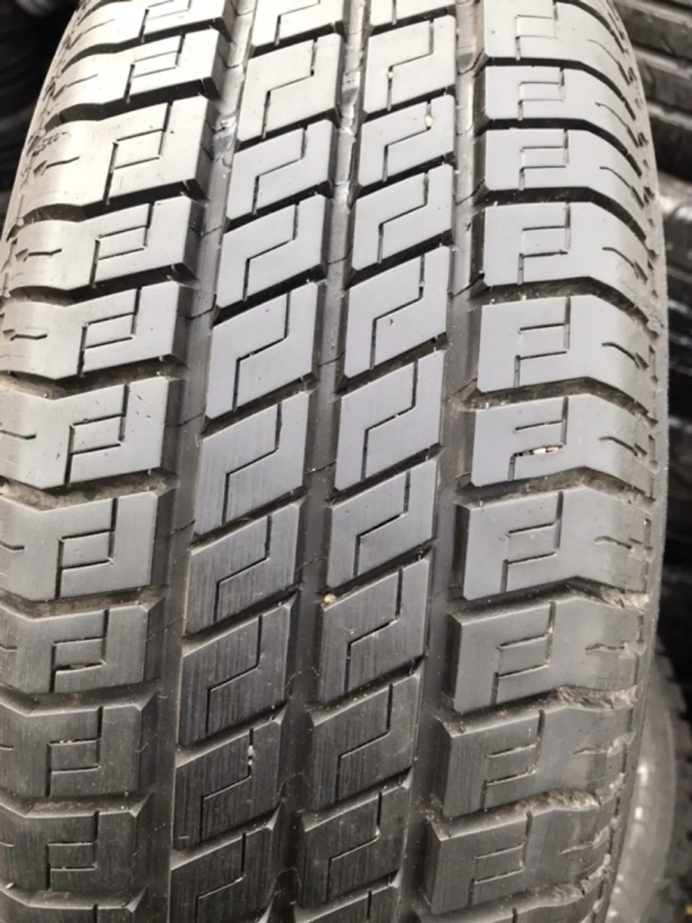 R15 185 65 Michelin MXV3A