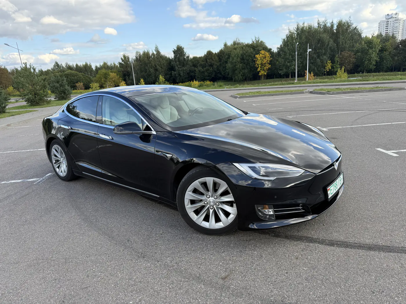 Tesla Model S I Рестайлинг, 2017