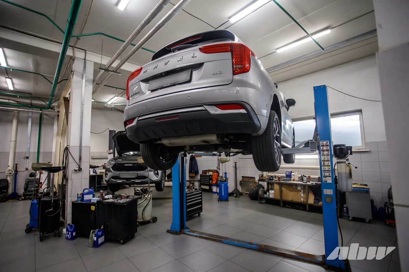Готов ли Haval к белорусской зиме? Осматриваем трехлетний кроссовер на подъемнике