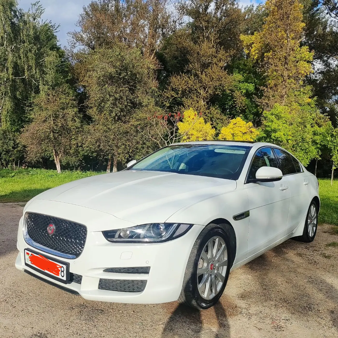 Jaguar XE I, 2017