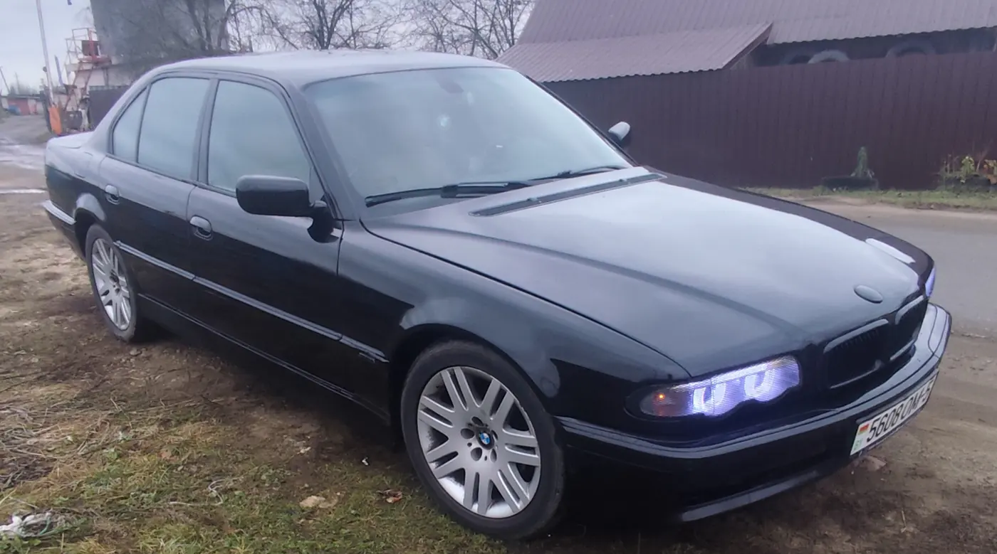 BMW 7 series III (E38) Рестайлинг, 2001