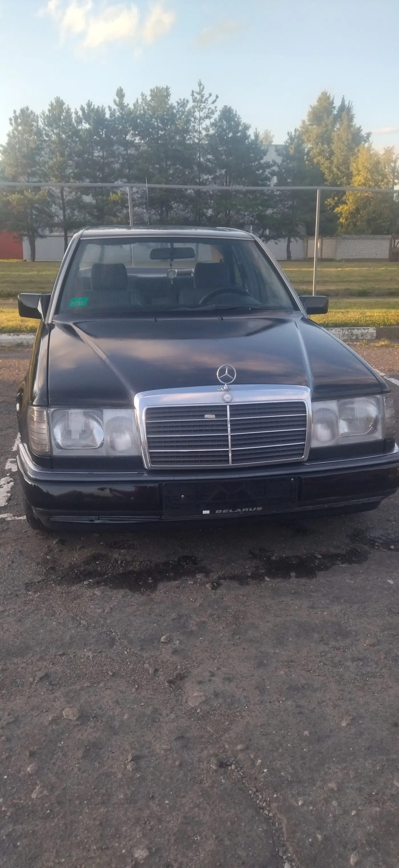 Mercedes-Benz E-klasse I (W124), 1993