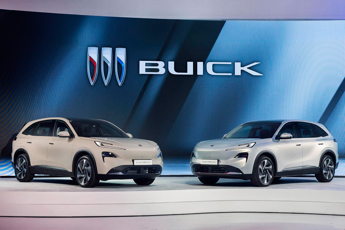 Buick расширяет географию: Южная Корея получила гибридный кроссовер Electra E7