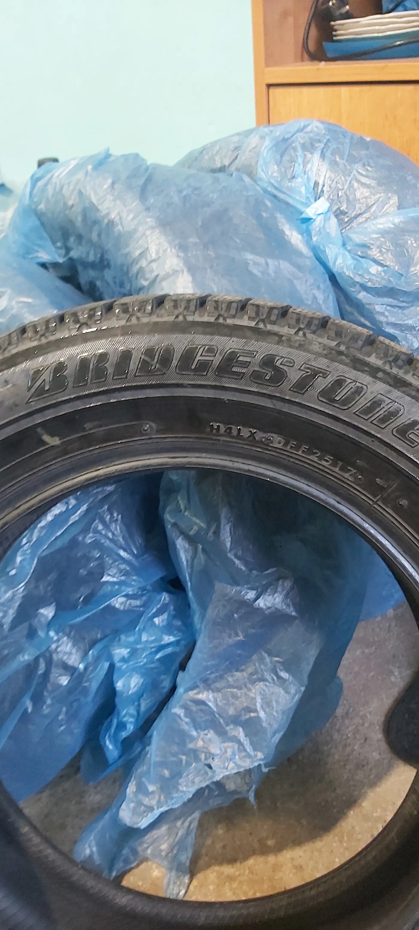 R5 185 65 Bridgestone BLIZZAK