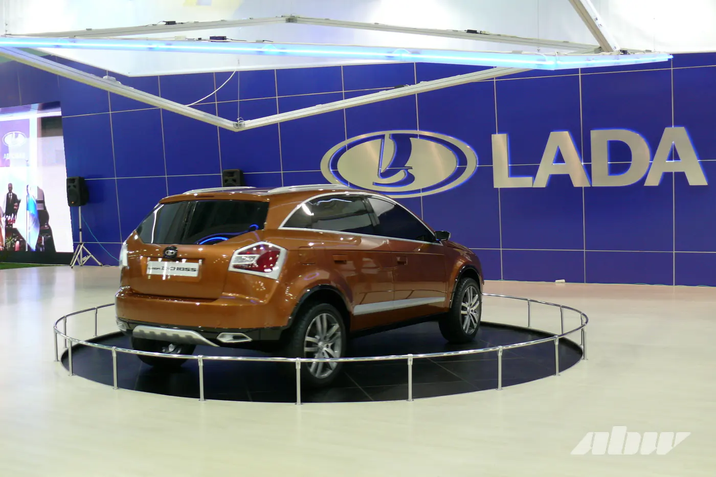 «Азимут» пошел: первые подробности о серийном кроссовере LADA на платформе Vesta