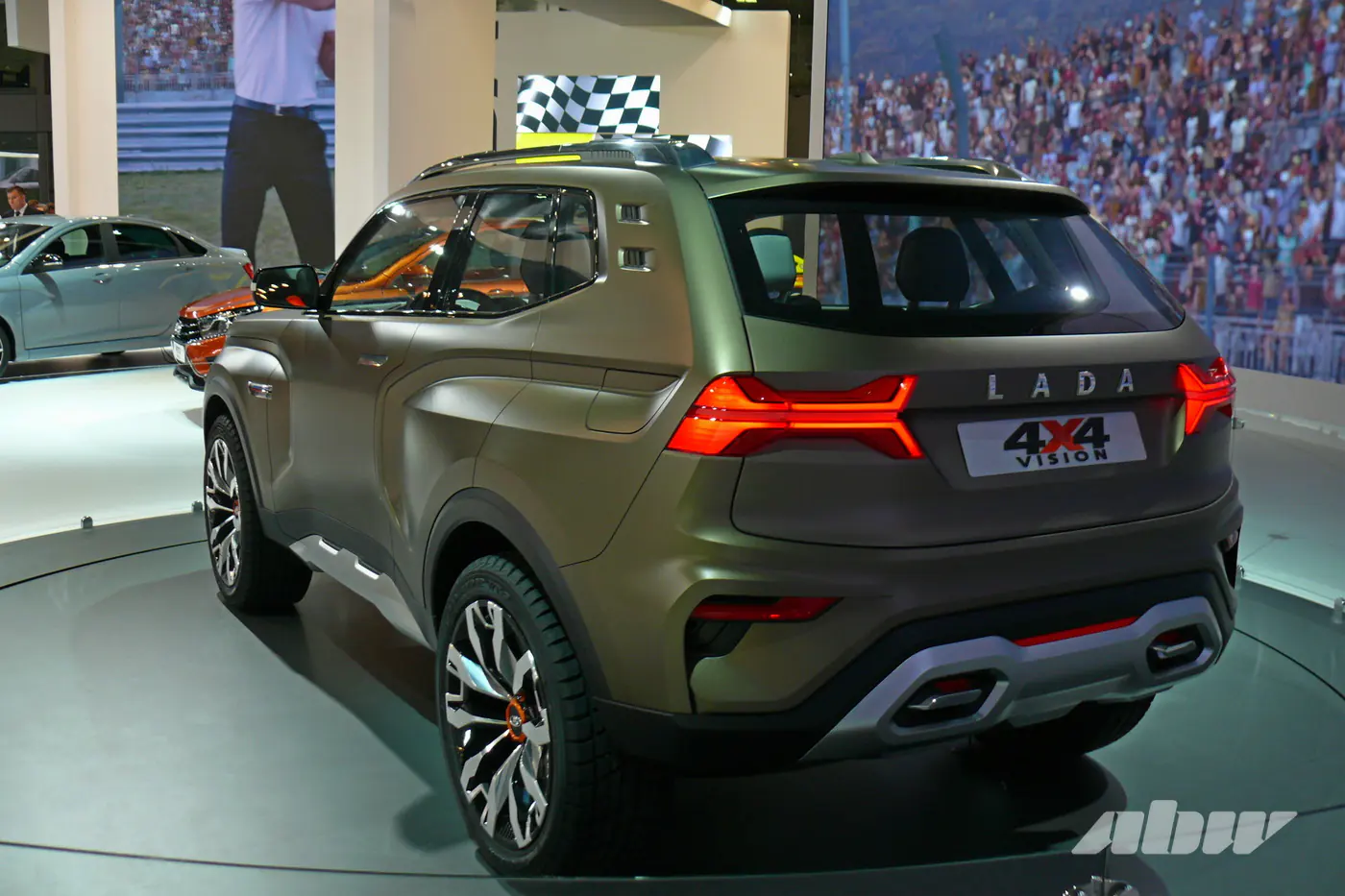 «Азимут» пошел: первые подробности о серийном кроссовере LADA на платформе Vesta