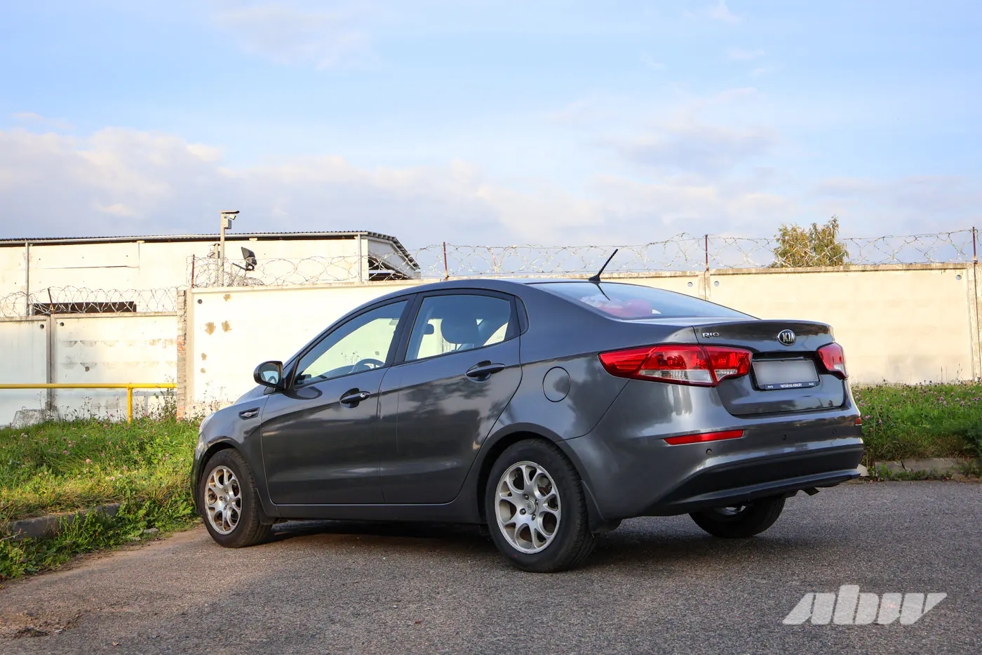 «Плюсов оказалось больше, чем минусов»: мнение владельца Kia Rio