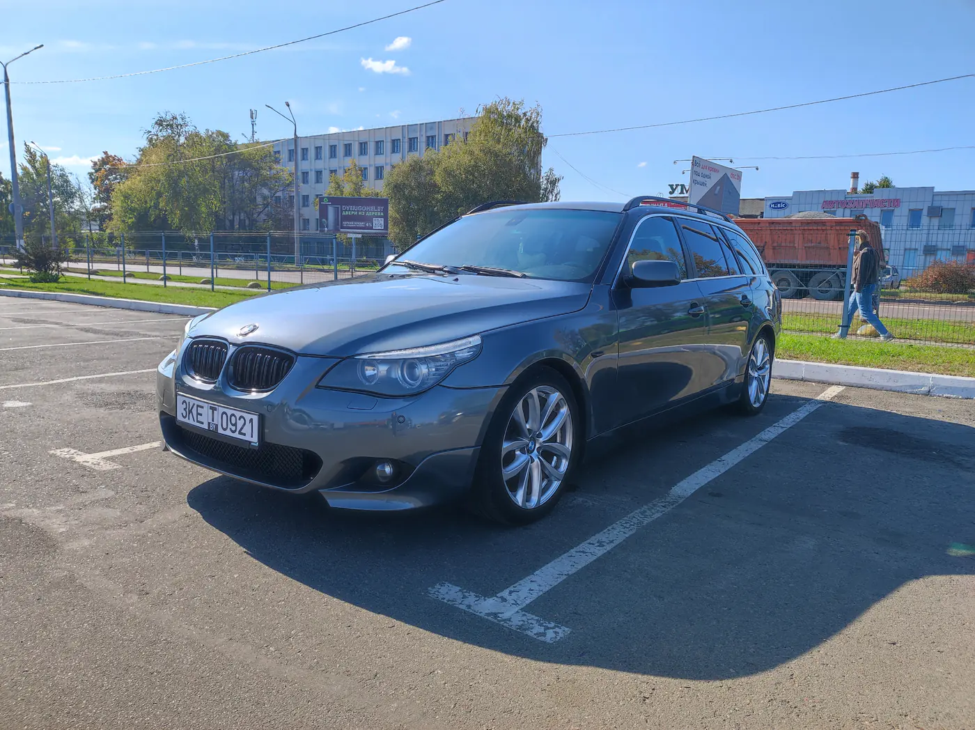 BMW 5 series V (E60/E61), 2005