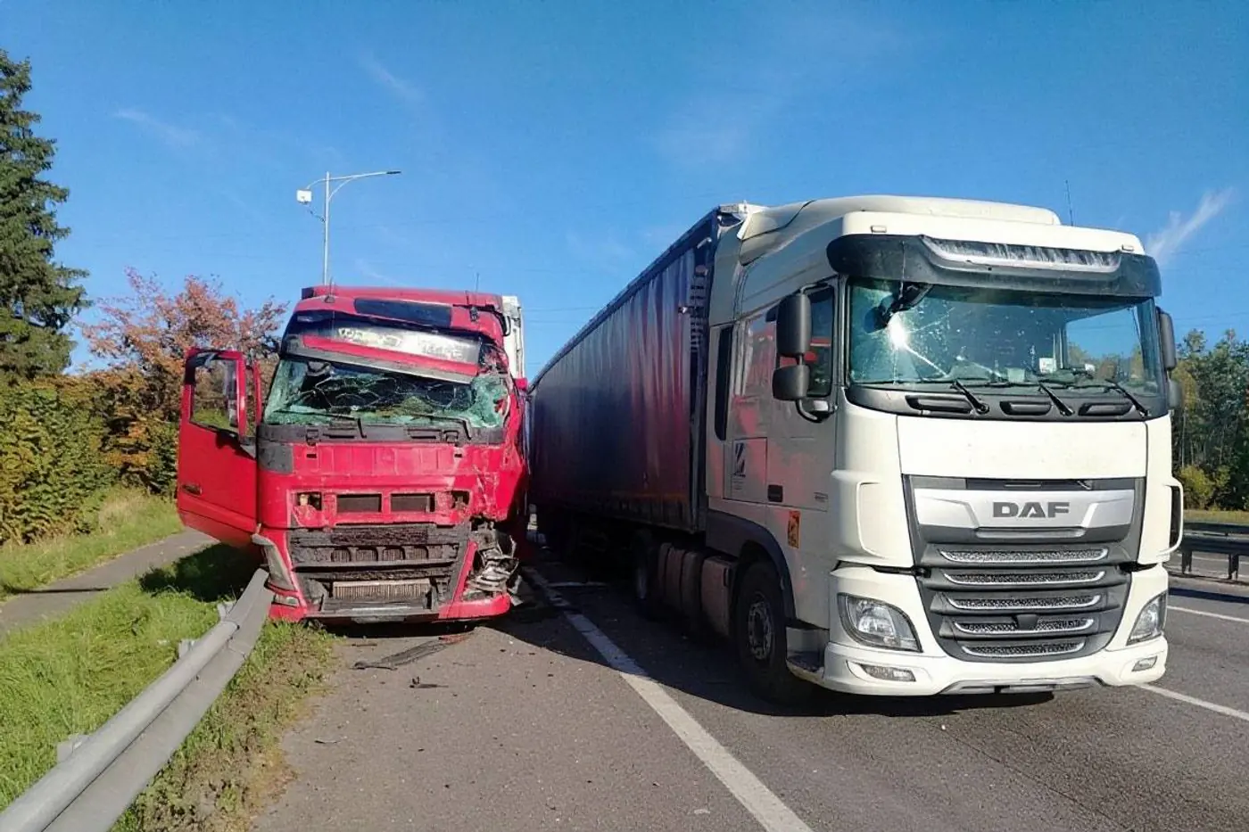 Движение по М1 в сторону Бреста затруднено из-за ДТП