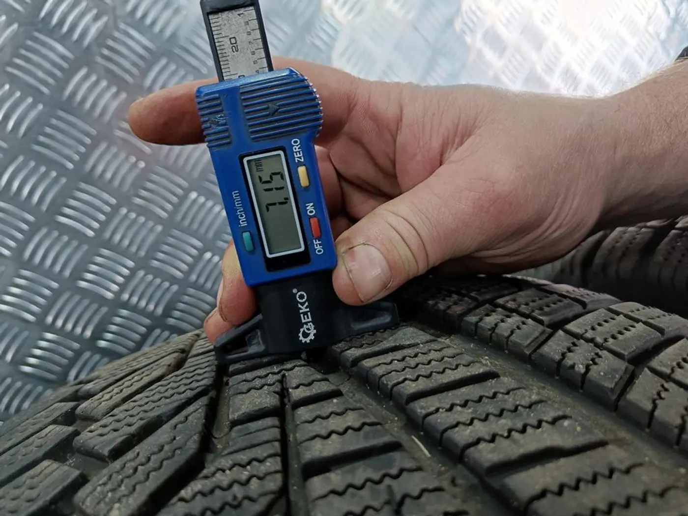R20 Q7 60 ET60  к Audi
