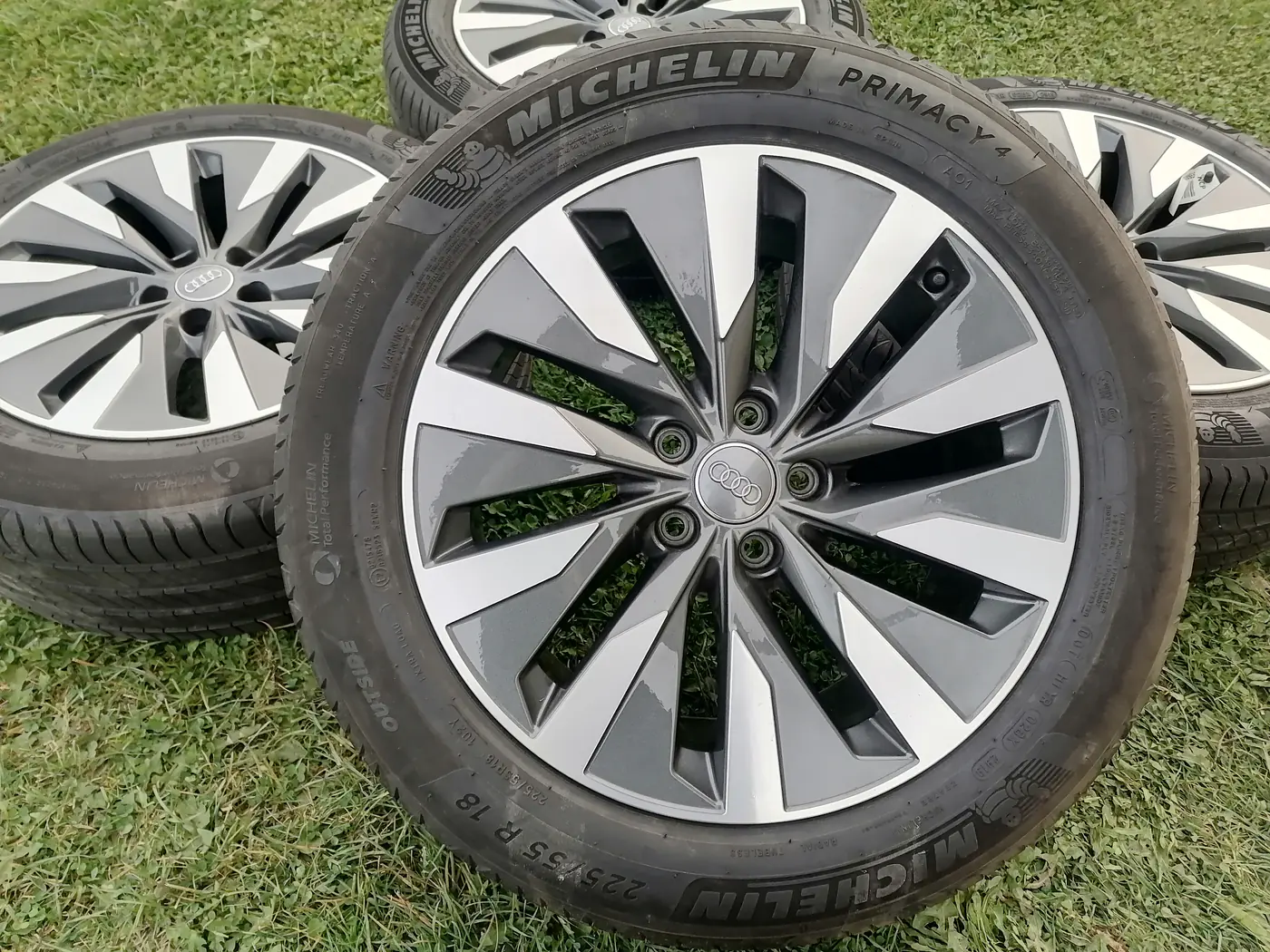8xR18 5 112 ET39 DIA66.5 к Audi A6