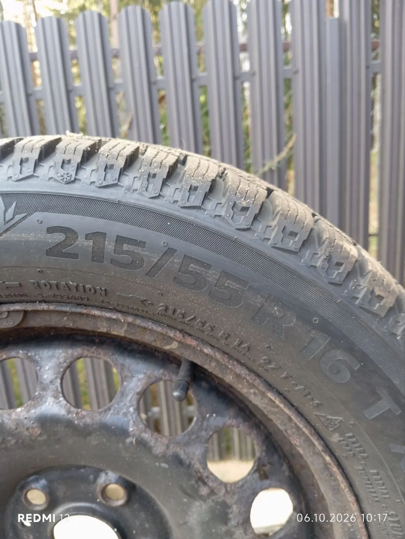 R16 215 55 Continental IceContact