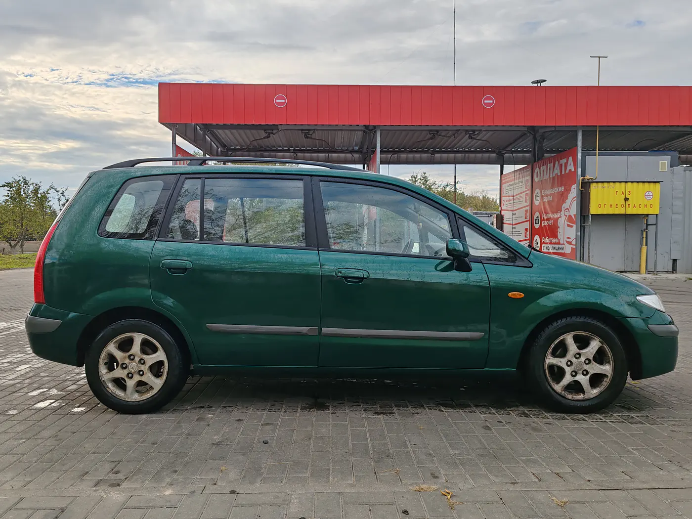 Mazda Premacy I (CP), 2001