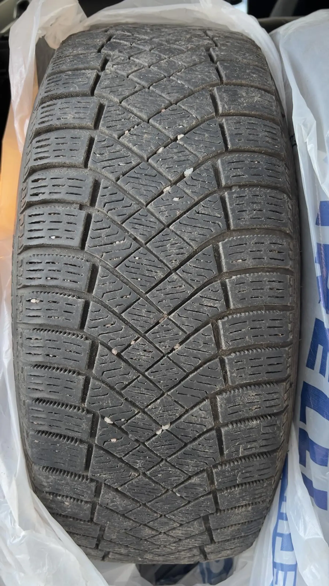 R16 205 55 Pirelli Ice Zero