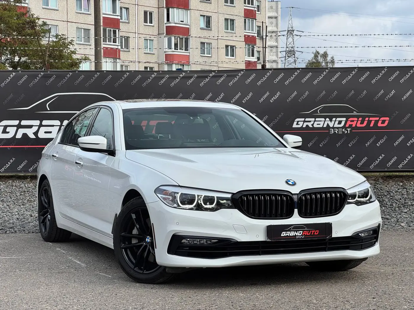BMW 5 series VII (G30/G31), 2017