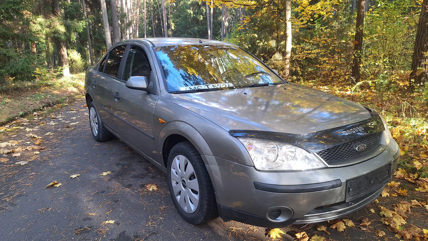Ford Mondeo III, 2001