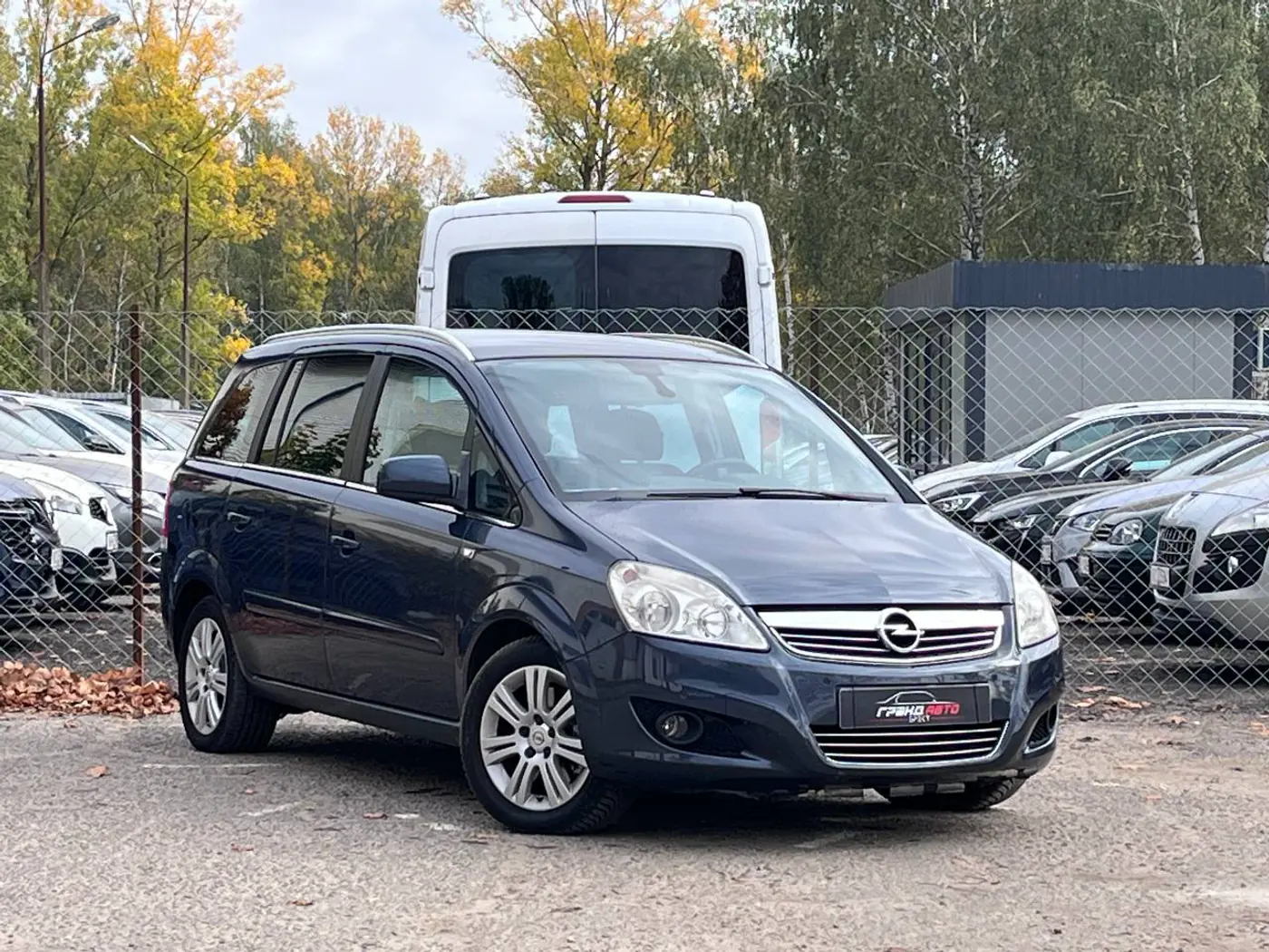 Opel Zafira B Рестайлинг, 2010