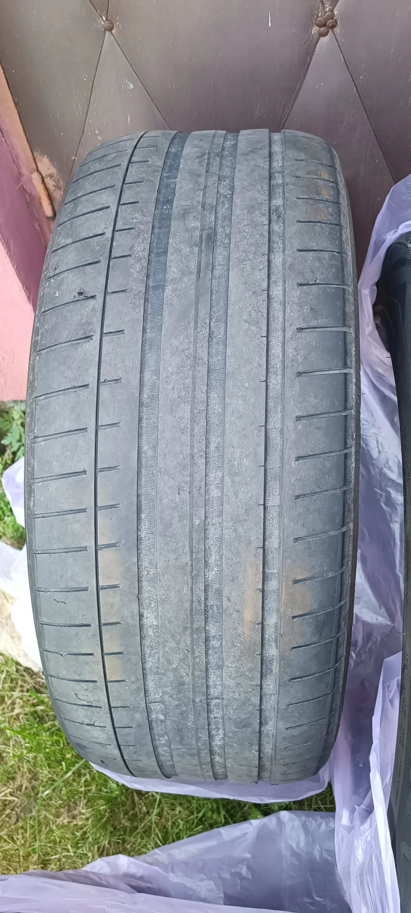 R19 255 50 Vredestein ultra vorti