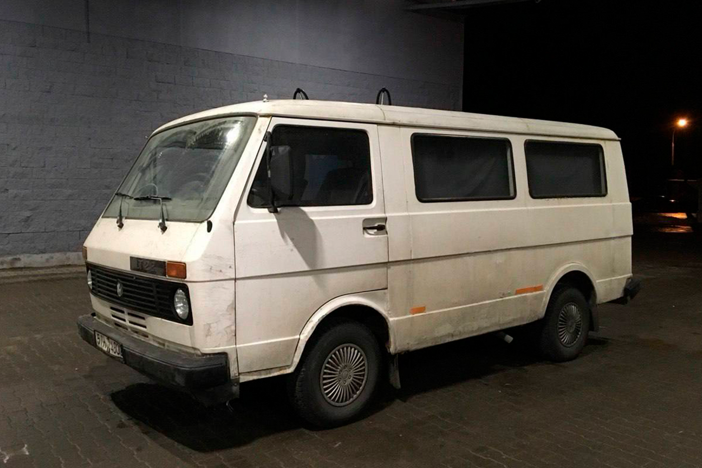 Пара из Беларуси поменяла квартиру на самодельный автодом – и теперь путешествует по миру, ни о чем не жалея