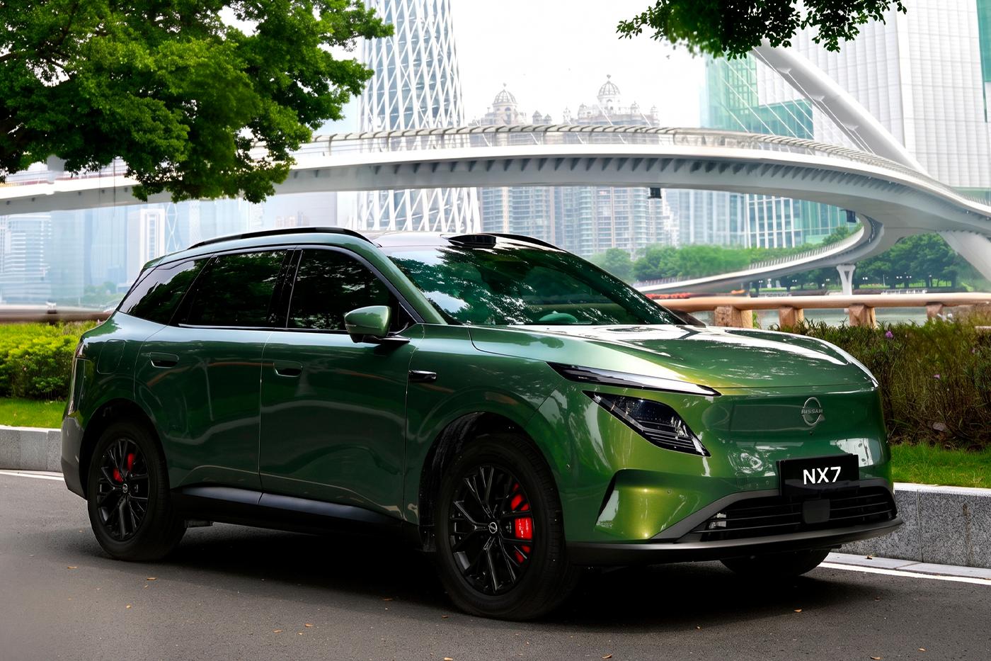 Nissan NX7 засветился на дорогах Китая и сразу заинтриговал характеристиками