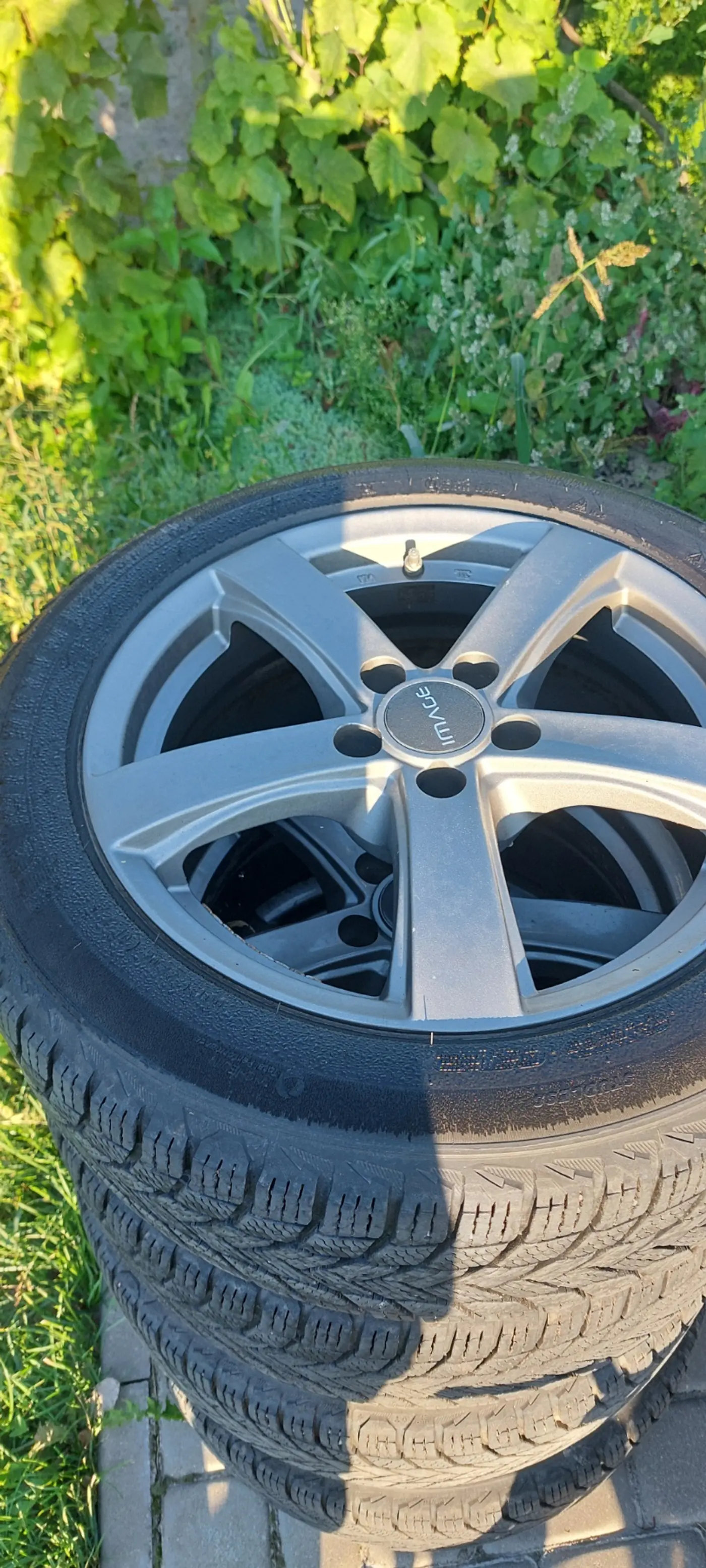 R17 225 50 Michelin X-ice snow
